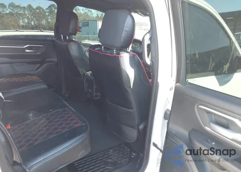 2022 Ram 1500 Big Horn 4X4 5'7 Box из США, поврежденный, VIN 1C6SRFFT8NN424143